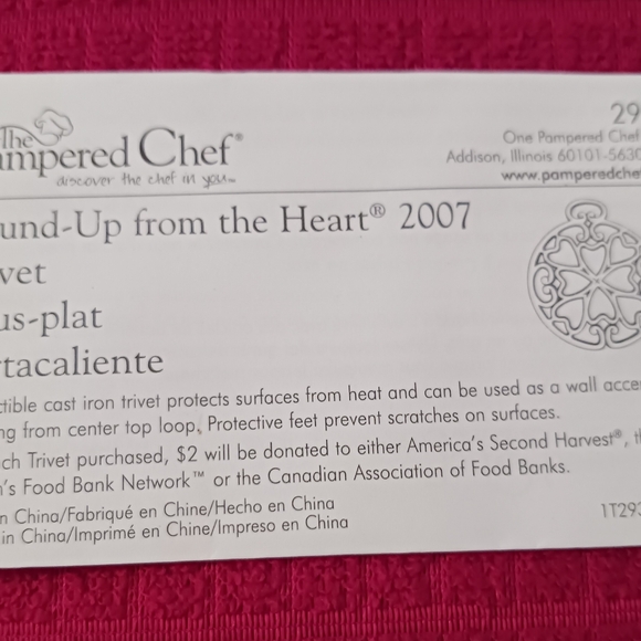 2007 Pampered Chef RoundUp from the Heart Trivet NEW - Retired - Picture 4 of 4